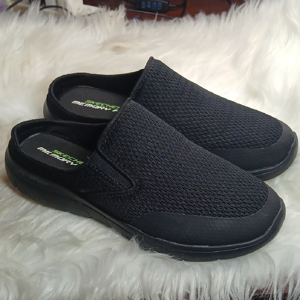 Skechers Men's Black Slip-On Athletic Shoes